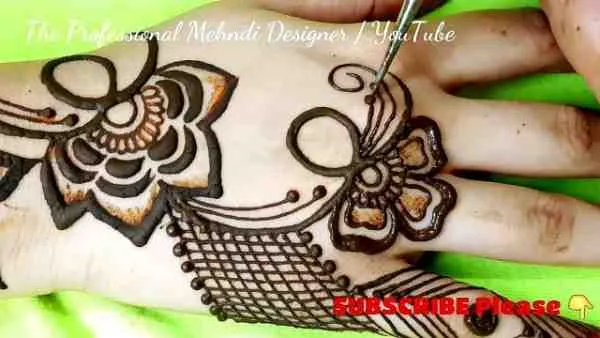 500+ Captivating Backhand Mehndi Designs: A Visual Showcase 293 Beautiful Mehndi Pics