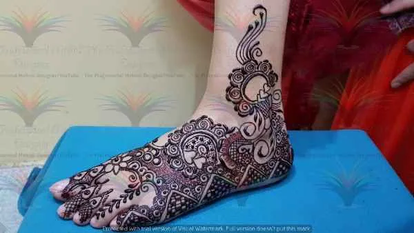 foot mehndi 1 Simple Mehndi Designs