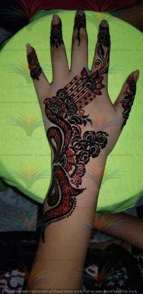 arabic style designs of cone mehndi
