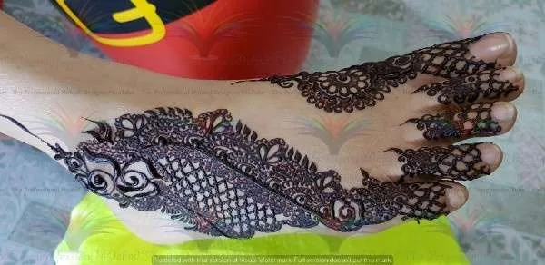 foot designs of cone mehndi