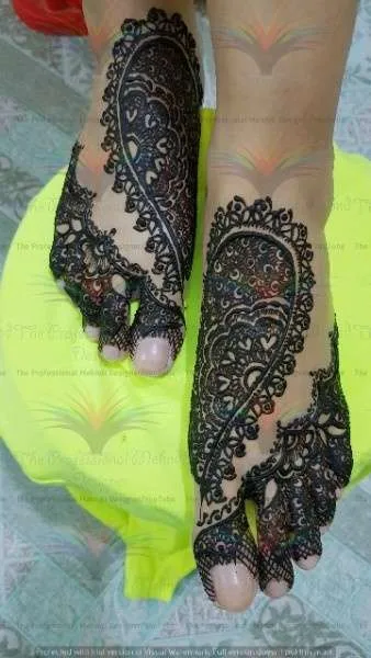 Foot Picture Images of Mehndi Designs