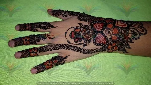 Picture Images of Mehndi Designs