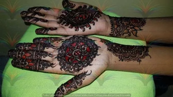 Picture Images of Mehndi Designs