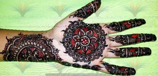 Picture Images of Mehndi Designs red cone