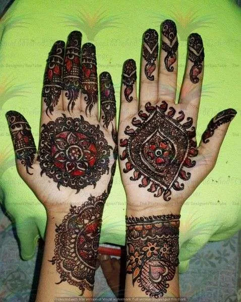 Picture Images of Mehndi Designs fornt hand palm