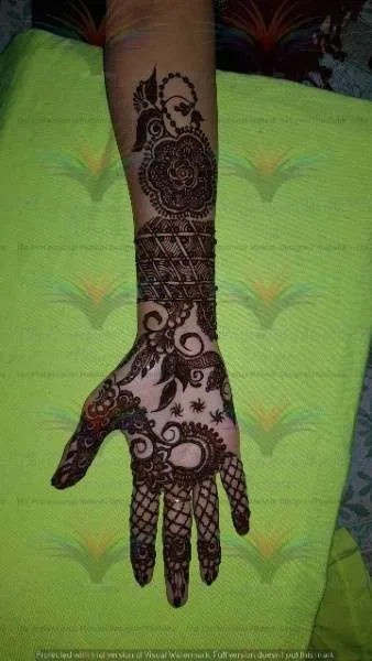 New Best unique stylish Easy Simple Mehndi Designs with cone hina style