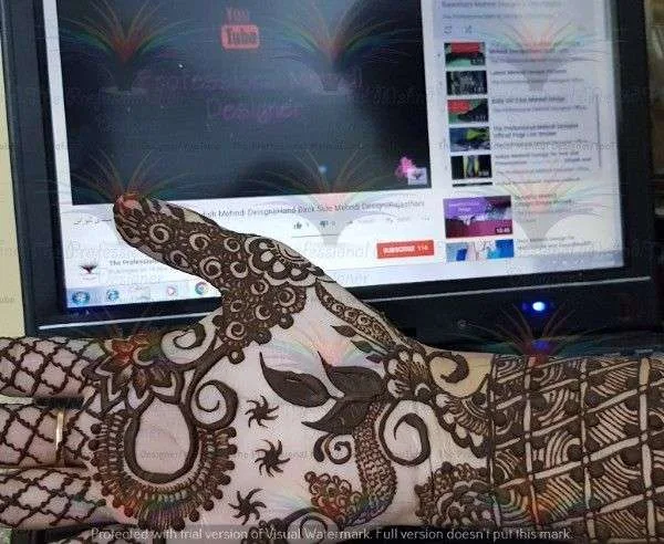 New Best unique stylish Easy Simple Mehndi Designs with cone hina style