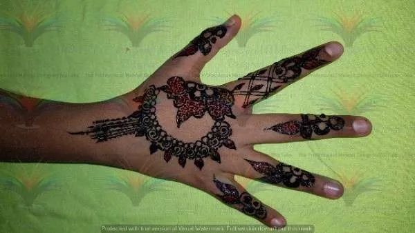 New Best unique stylish Easy Simple Mehndi Designs with cone hina style