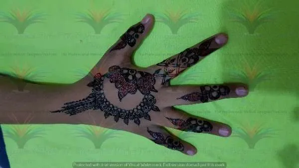 New Best unique stylish Easy Simple Mehndi Designs with cone hina style