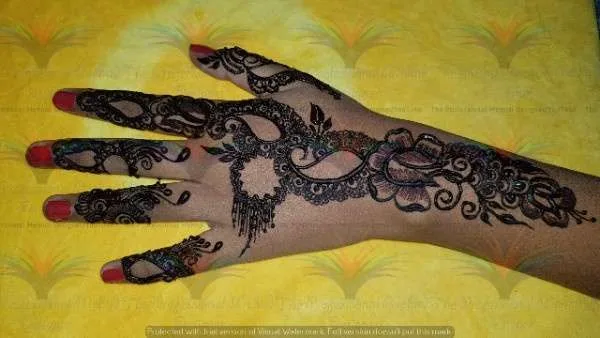 New Best unique stylish Easy Simple Mehndi Designs with cone hina style