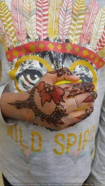 New Best unique stylish Easy Simple Mehndi Designs with cone hina style