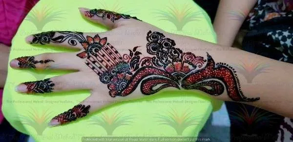 New Best unique stylish Easy Simple Mehndi Designs with cone hina style