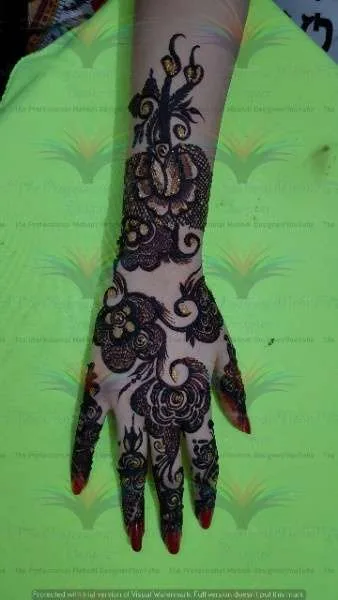 New Best unique stylish Easy Simple Mehndi Designs with cone hina style