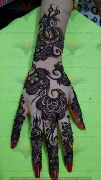 New Best unique stylish Easy Simple Mehndi Designs with cone hina style