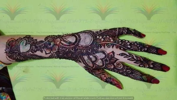 New Best unique stylish Easy Simple Mehndi Designs with cone hina style