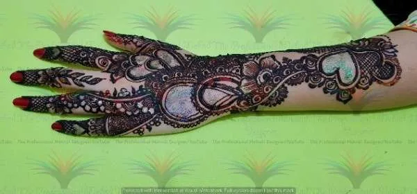 beautiful mehndi designs