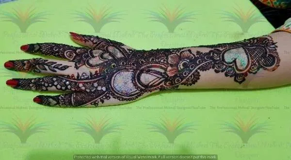 full hand mehndi design