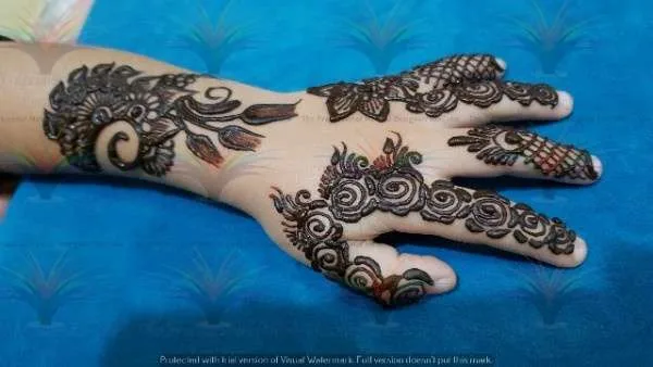 children mehndi design