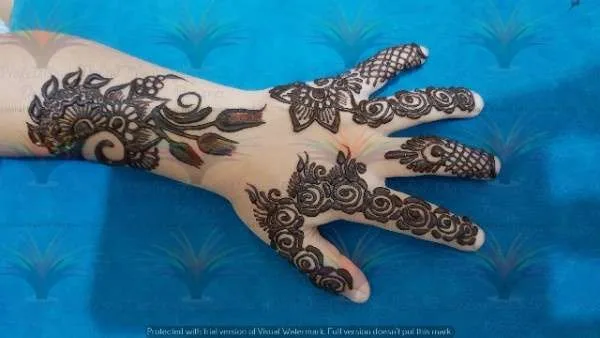 kids mehndi design