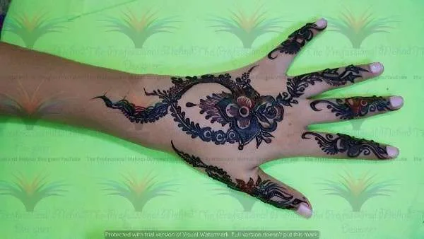 50 Best Backhand Mehndi Design Pictures and Videos 32 Simple Back hand Mehndi Designs Picture Images