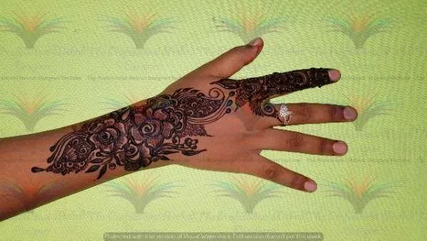 best mehndi design