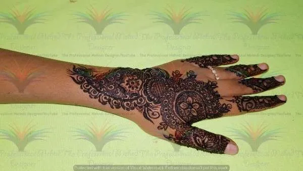 new year mehndi