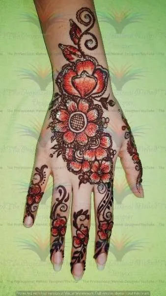 flower mehndi design