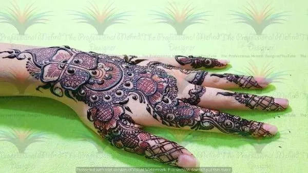 50 Best Backhand Mehndi Design Pictures and Videos 30 Hand Back Side Designs of Mehndi