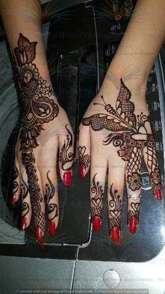 beautiful picture images of mehndi designs on backhand