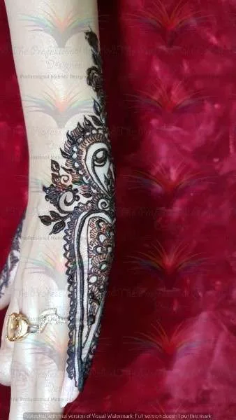 small finger design with cone