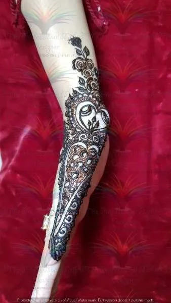 small finger desigs of mehndi