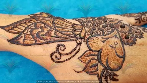 mehndi design of titli