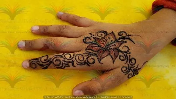 finger mehndi hand back side