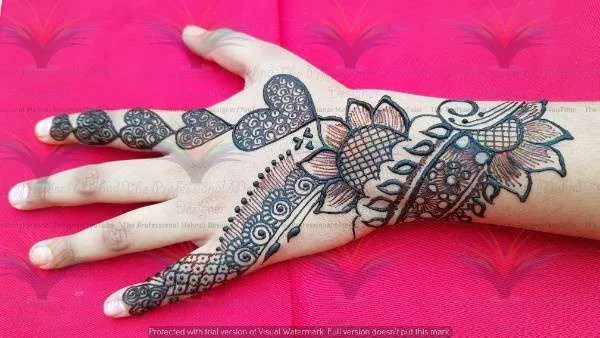 50 Best Backhand Mehndi Design Pictures and Videos 5 20190216 175007