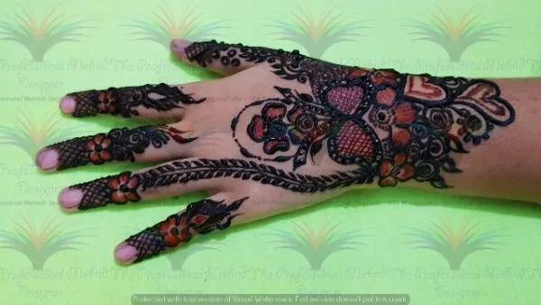 50 Best Backhand Mehndi Design Pictures and Videos 11 FinalImageforDP49