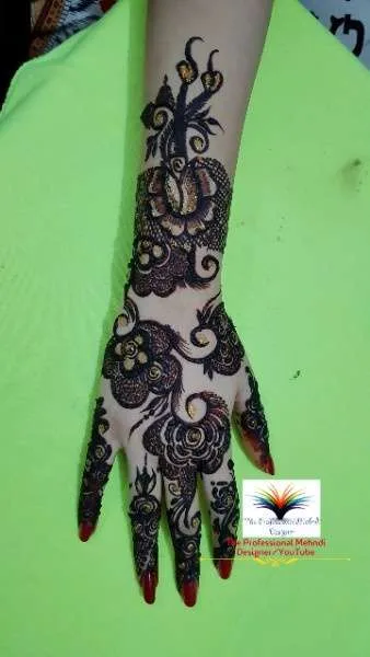 250+ Best Mehndi Designs for Hand Picture and Videos 160 Arabic Mehndi Design