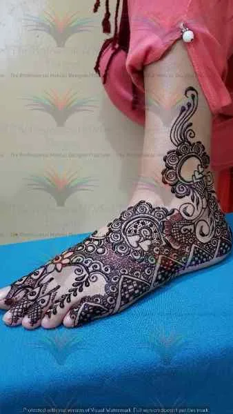 foot design of mehndi