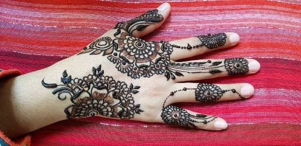 tatoos mehndi