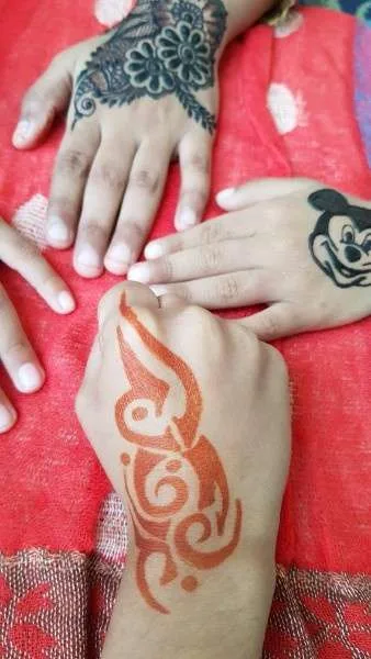 tatoos mehndi