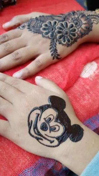 tatoos mehndi