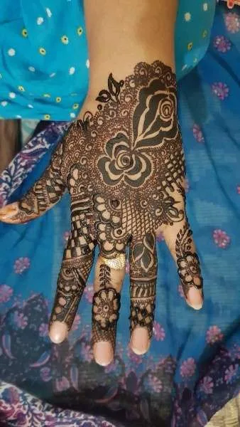mehndi design photo