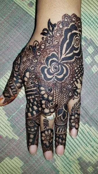 mehndi design photo