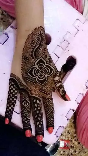 picture image of mehndi designs