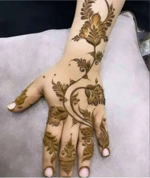 unique mehndi design