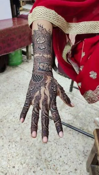 500+ Captivating Backhand Mehndi Designs: A Visual Showcase 191 simple easy mehndi design photo images