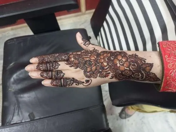 simple easy mehndi design photo images