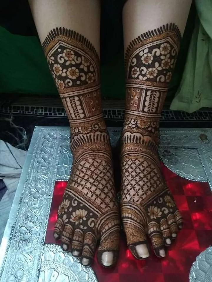 Dulhan Foot Designs of Mehndi