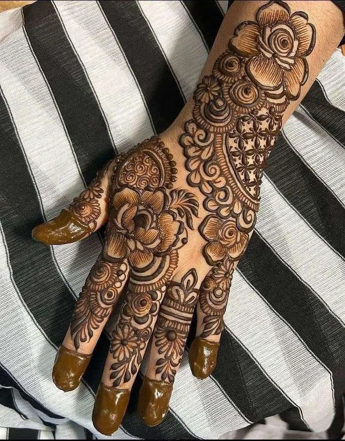 Photo of Mehndi designs picture images
