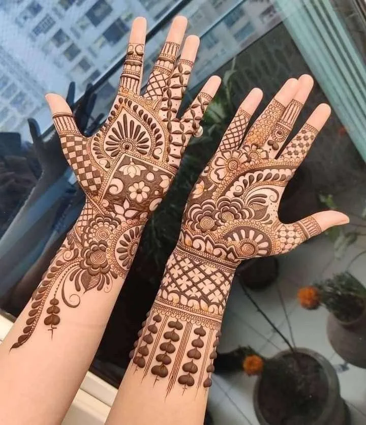 50 Best Fronthand Palm Mehndi Design Picture and Videos 38 cone of hand mehndi