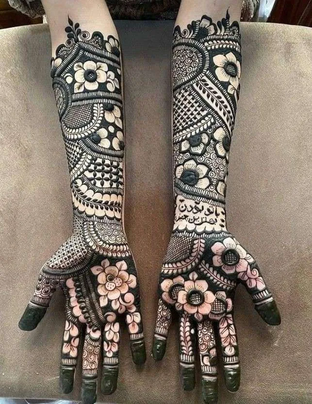 Full hand come mehndi design